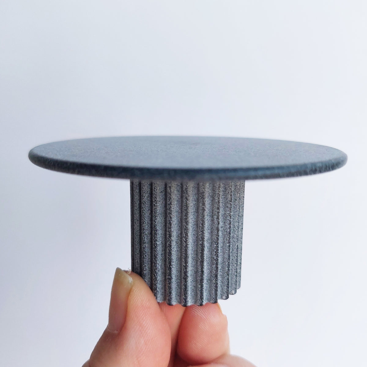 Fluted Coffee Table 1:12 - Unpainted