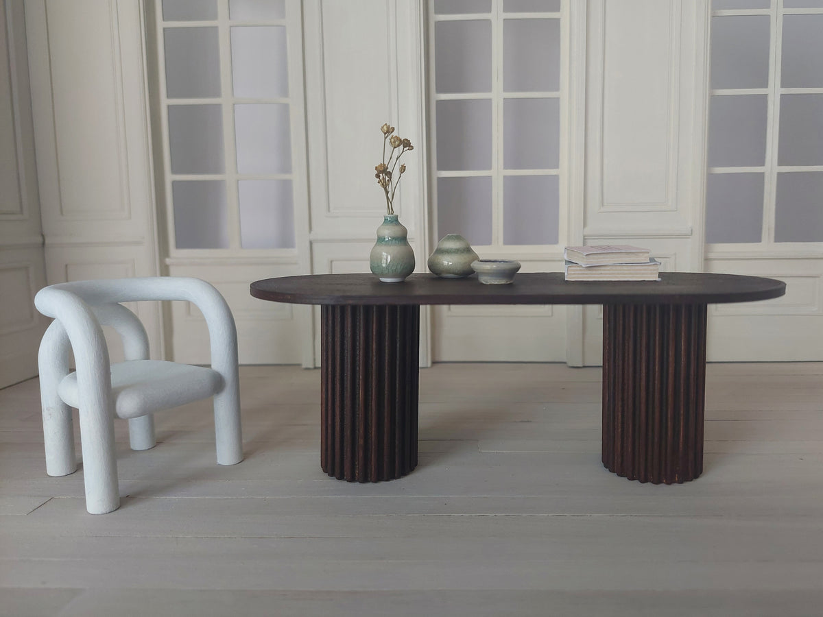 Fluted Double Rounded Dining Table 1:12 - Unpainted