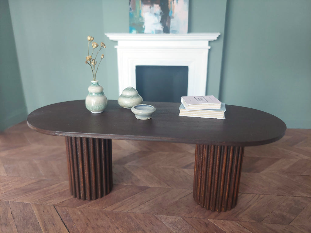Fluted Double Rounded Dining Table 1:12 - Unpainted