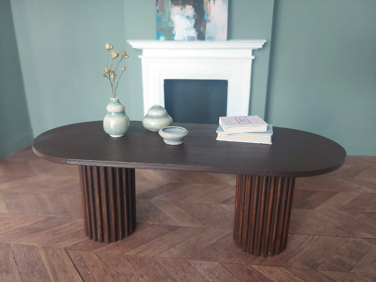 Fluted Double Rounded Dining Table 1:12 - Unpainted
