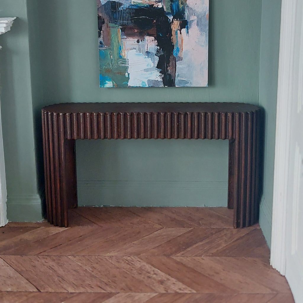 Full Fluted Console Table 1:12 - Unpainted