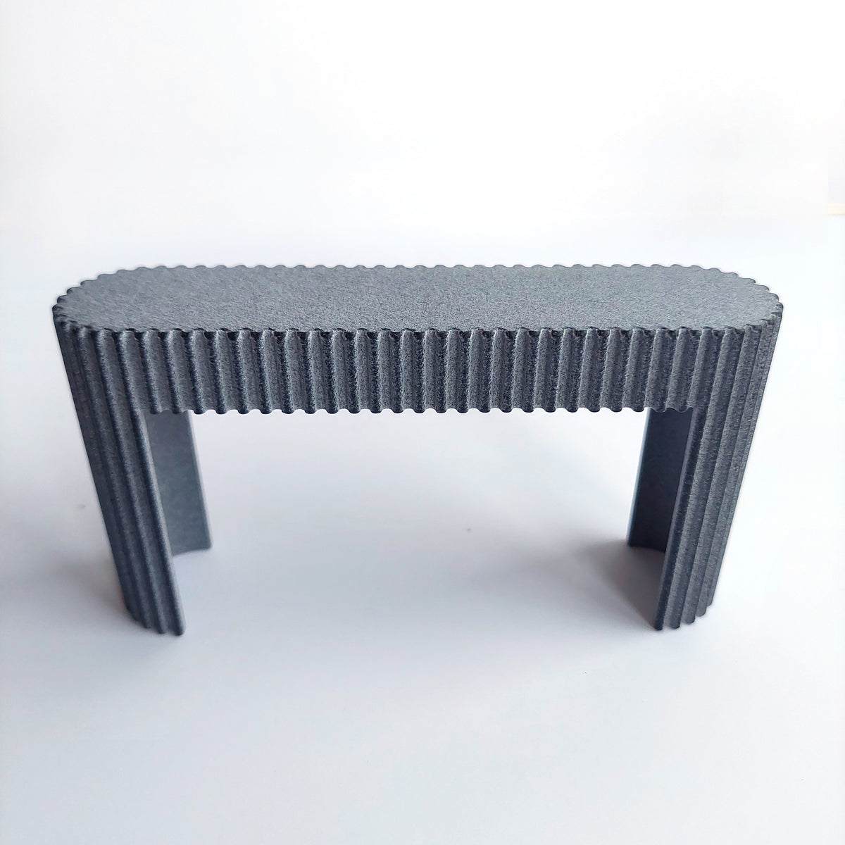 Full Fluted Console Table 1:12 - Unpainted