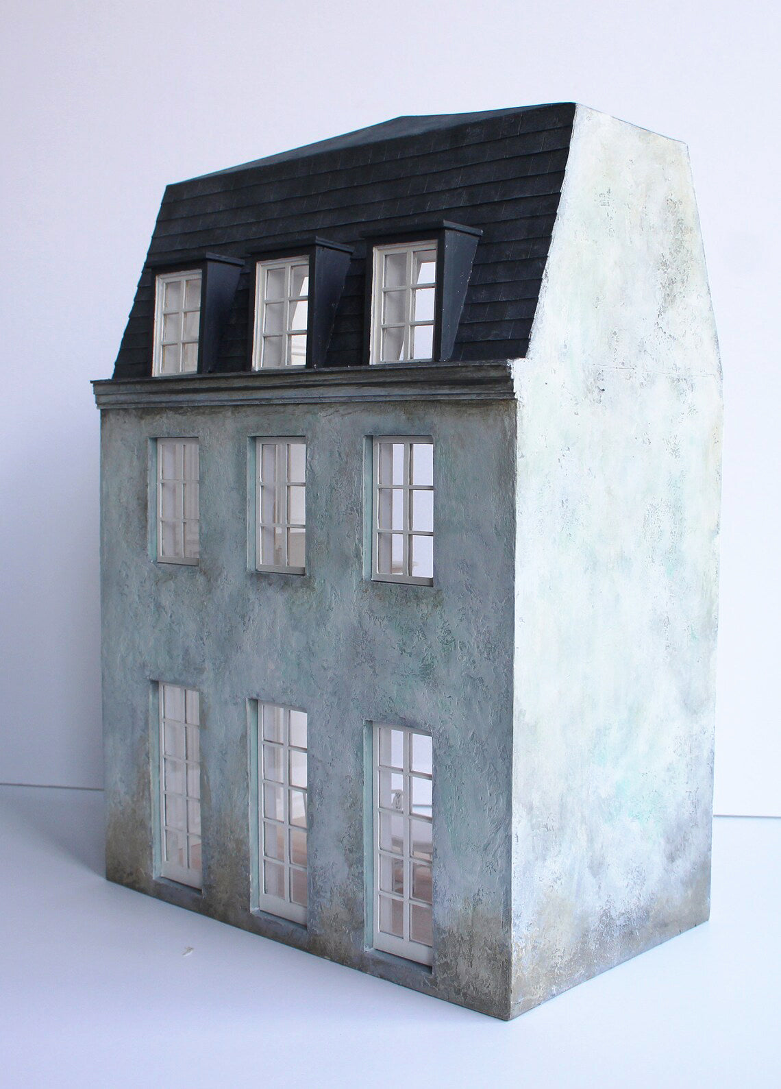 Three-Storey Townhouse Dollhouse 1:24