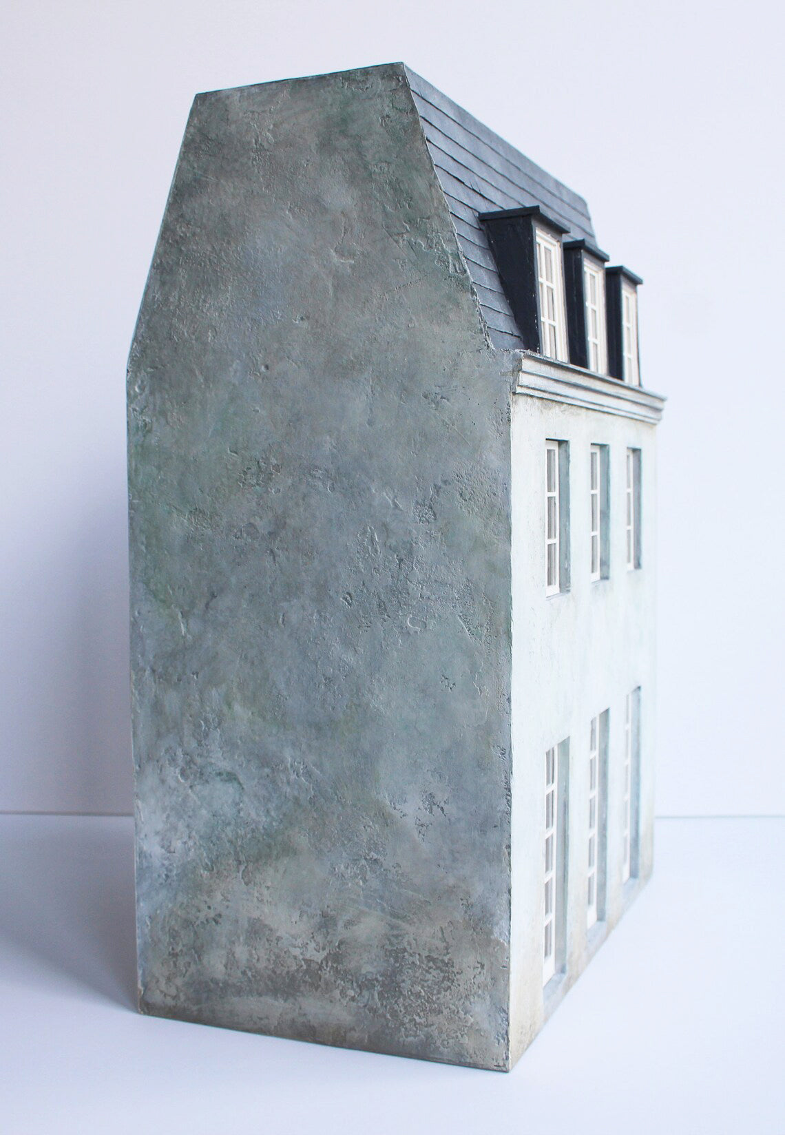 Three-Storey Townhouse Dollhouse 1:24
