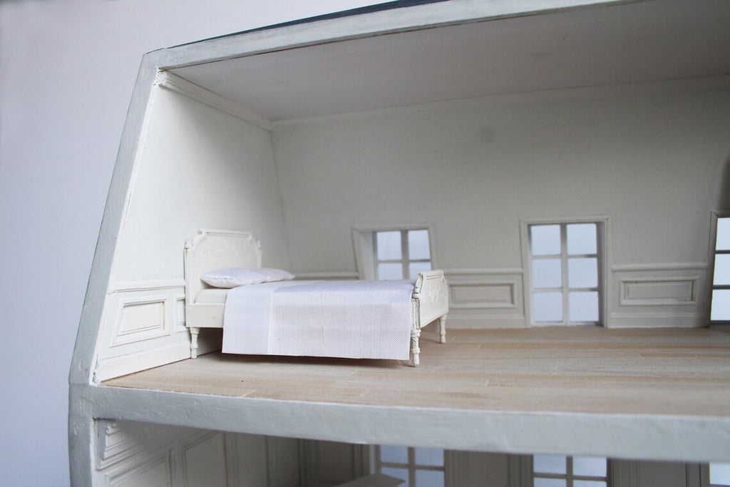 Three-Storey Townhouse Dollhouse 1:24